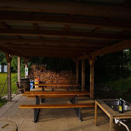 Hotel Camping @ Nogometni Golf Laibach Exterior foto